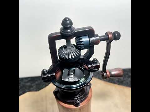 Produktvideo Gewürzmühle Walnuss